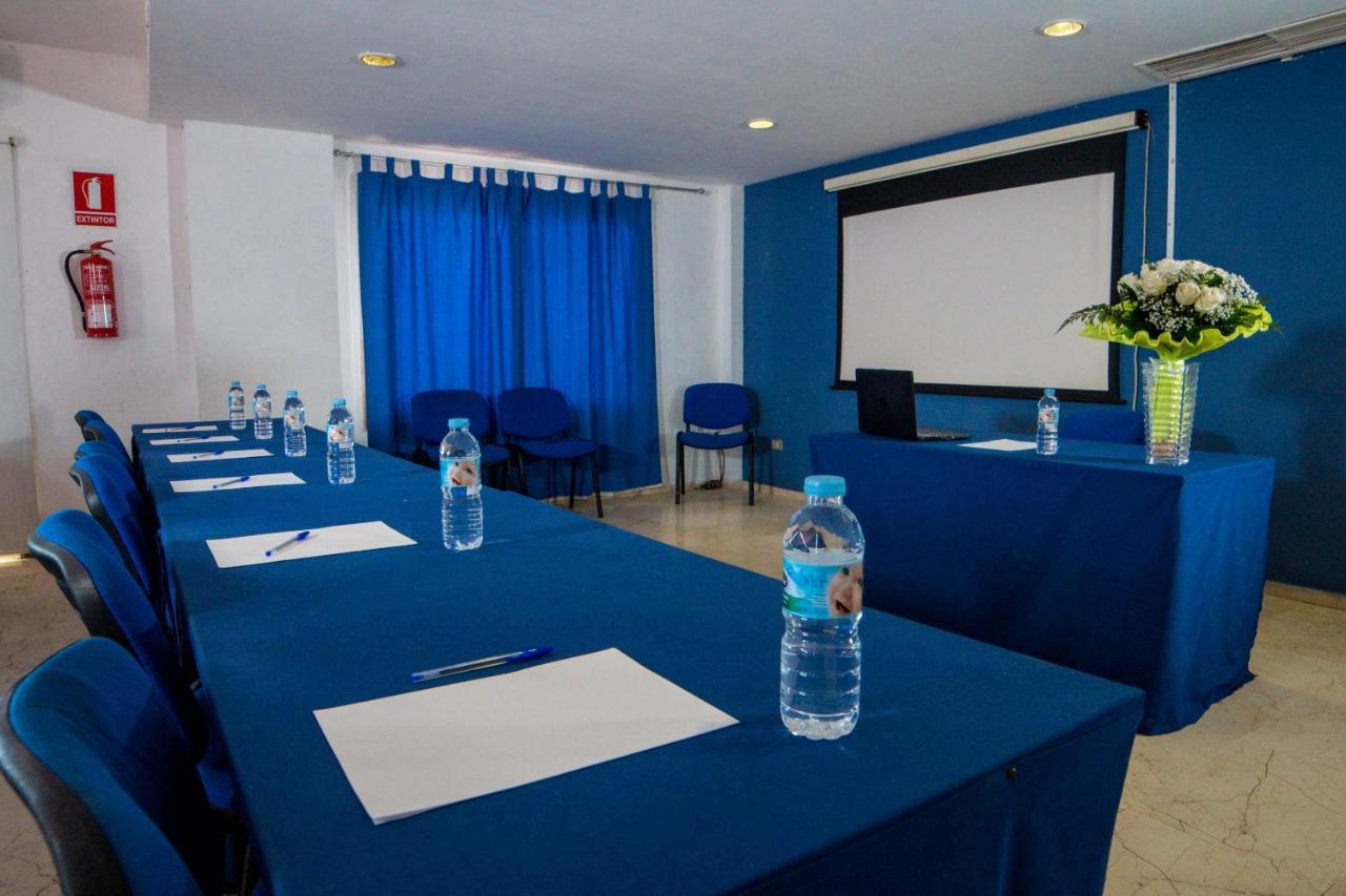 Hotel Aeropuerto Sur 3*