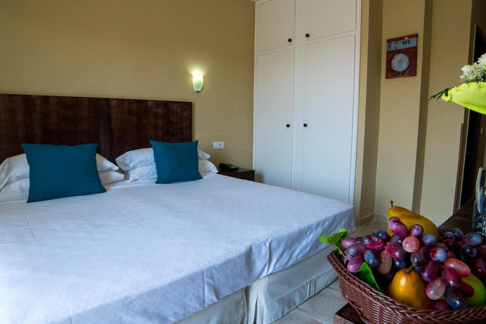 Aeropuerto Sur Hotel San Isidro (Tenerife)